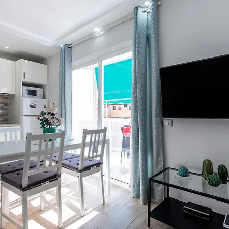Apartament 523 Las Terrazas Chic Apartment, Free Wi Fi Pool Playa de las Americas (Tenerife)