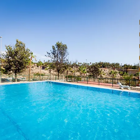 Apartament 523 Las Terrazas Chic Apartment, Free Wi Fi Pool *