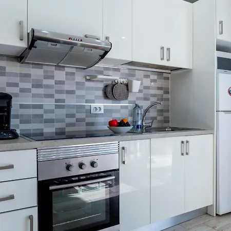 Apartament 523 Las Terrazas Chic Apartment, Free Wi Fi Pool *
